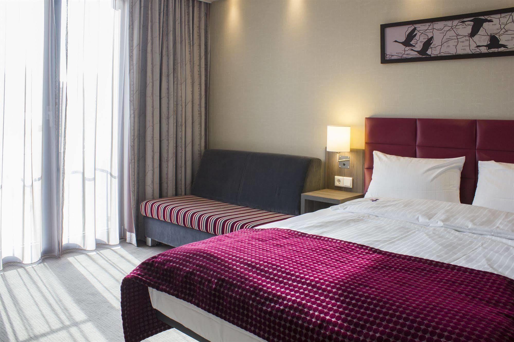 Hotel Zur Krone ゲッシャー エクステリア 写真